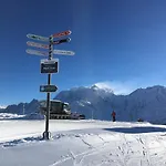 L'aiglon Bed & Breakfast