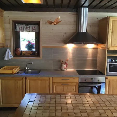 L'aiglon Bed & Breakfast 2*